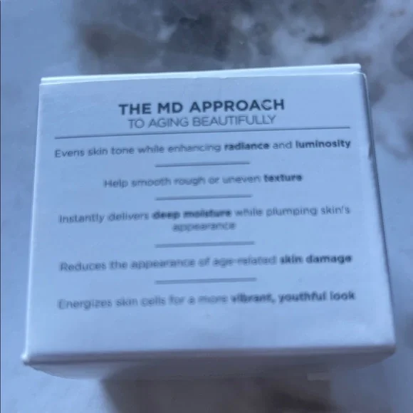 Beverly Hills MD Deep Regenerating Stem Cell Moisturizer